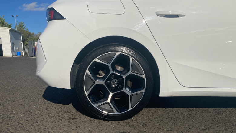 Vauxhall Astra 1.2 Turbo 130 Ultimate 5dr Petrol Hatchback